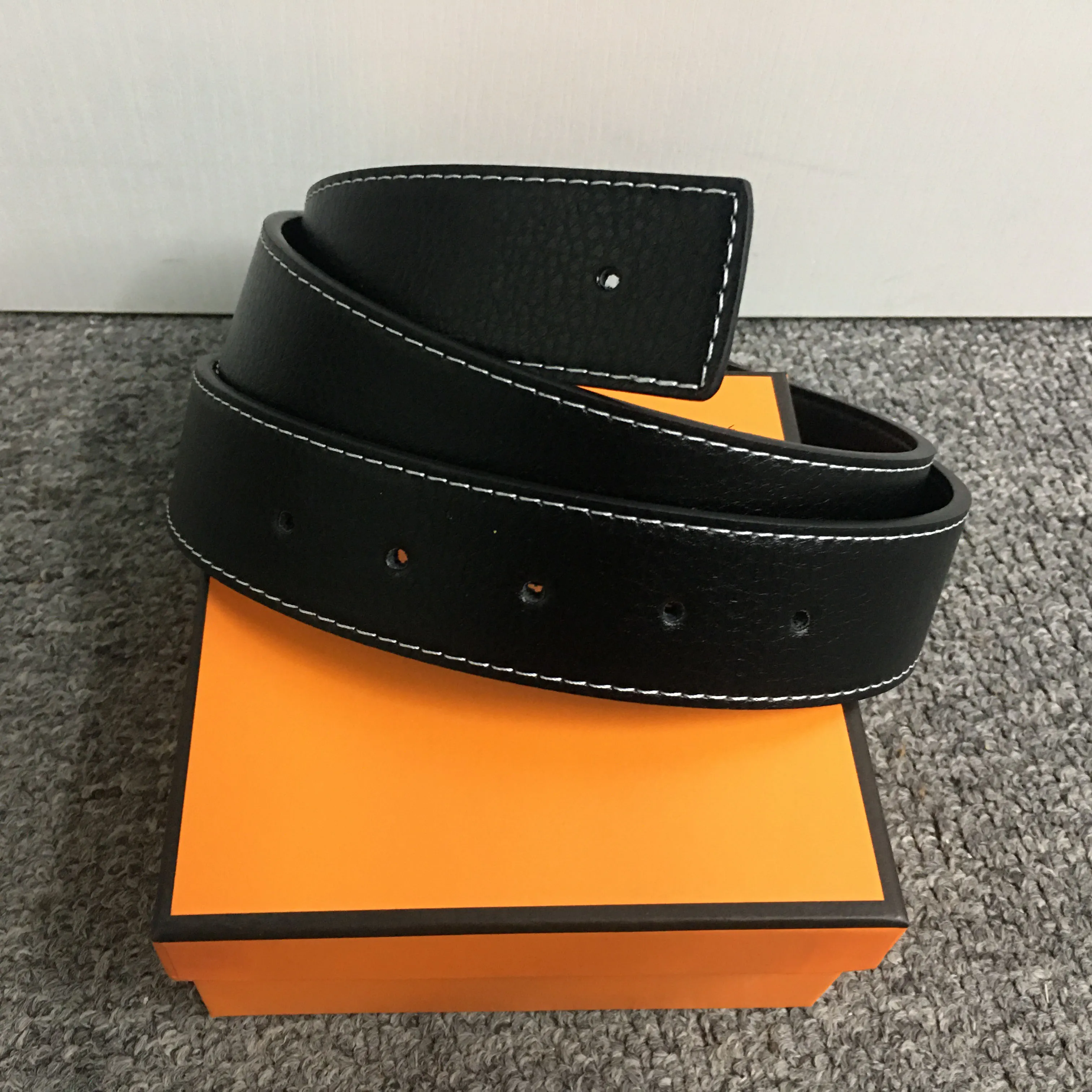 Men Designer Belts woman fashion big buckle genuine leather belt Business Casual Accessories classical ceinture with box cinturone256U