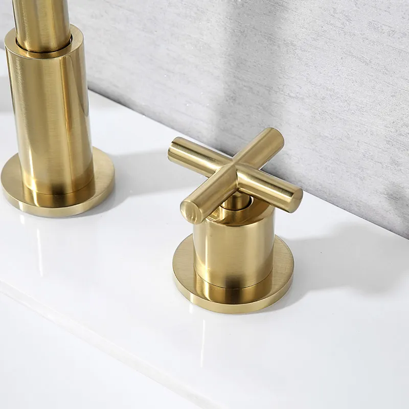 Смесители для раковины с двойной ручкой и тремя отверстиями, матовый золотой латунный смеситель для раковины в ванной комнате и смеситель для холодной воды262x