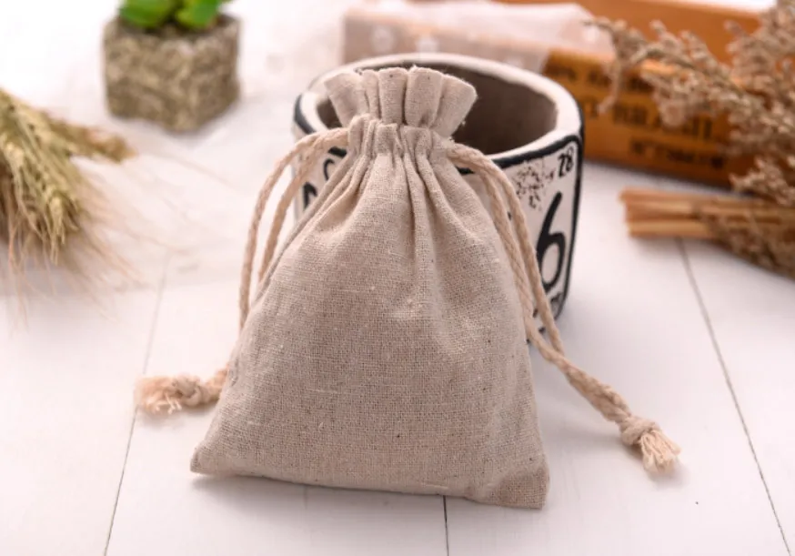 Natural Linen Gift Drawstring Pouches 8x11cm 9x12cm 10x15cm pack of 50 Party Sack Soap Makeup Jewelry Gift Packaging Bags2049