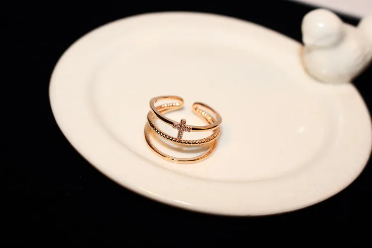 Корейская версия трендового панк-трехслойного цирконового женского кольца из 18-каратного золота, простое и изысканное женское кольцо, ювелирное изделие Gift247n