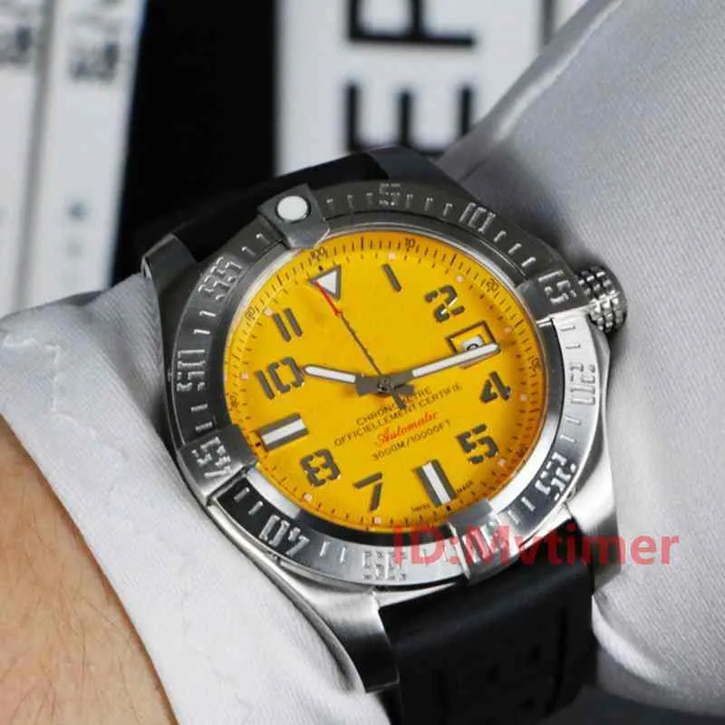Luxury Mens Watches 43 mm Automatyczny ruch zegarek z taśmą gumową Pasek Męski zegarki Zegarek zegarek zegarek Montre de Luxe207x