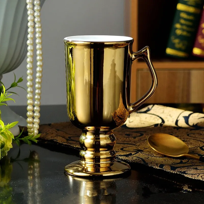XING KILO Tazza di caffè d'oro irlandese Tazza di ceramica dorata nordica Tazza d'oro della corte reale Regalo di Natale regalo di festa T191024281z