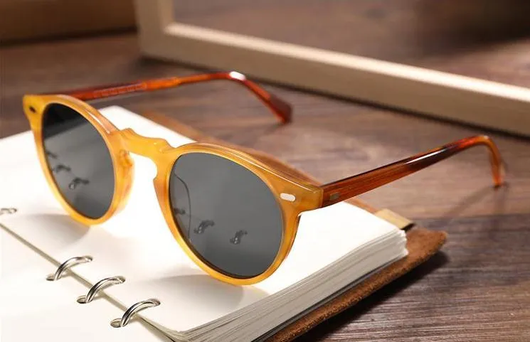 Мужчины Женщины 45 мм 47 мм 2 размера OV 5186 Винтажные поляризованные солнцезащитные очки OV5186 Retro Gregory Peck Brand Brand Sun очки с оригинальным256O