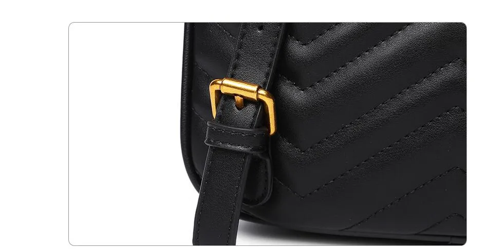 Designer- ryggsäck kvinnor berömda ryggsäckar fritidsskolväska mode läder quiltad mochila designer kvinnor väskor Italien väska260f