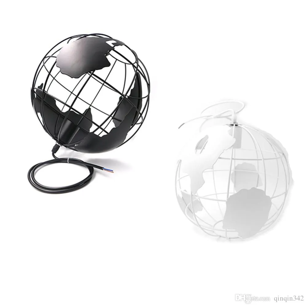 En stock lustres modernes Globe pendentif lumières noir blanc couleur lampes suspendues pour Bar Restaurant boule creuse plafond Fixtur279k