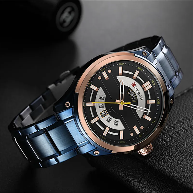 Curren Watches Mens en acier inoxydable Quartz Horaire avec un calendrier Casual Business Horloge masculine 30m Relogie imperméable Masculino265b