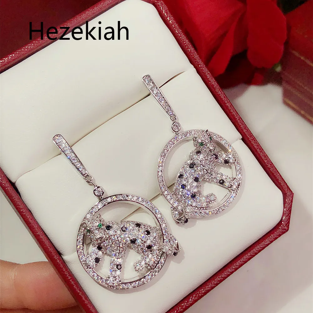 Hezekiah S925 Tremella Needle Leopard Circular Earrings Luxurious Luxury Highend Banquet Earrings French Quality DA4026452