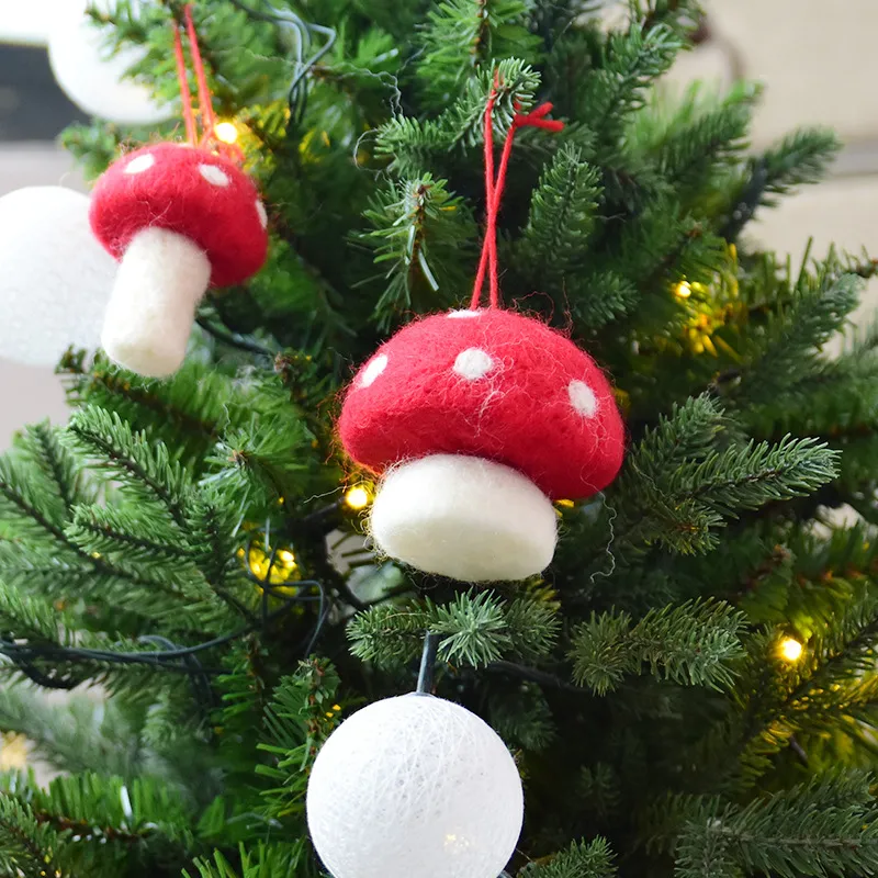 크리스마스 트리 매달려 면화 달콤한 빨간 버섯 크리스마스 장식품 홈 오피스 파티 장식 귀여운 벽문 장식 259G