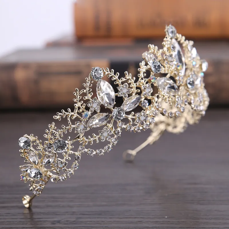 Barok tarzı Altın Taç Gelin Moda Rhinestone Alaşım Kadınlar Tiaras Gelinlik Aksesuarları Moda Jewelry8958853