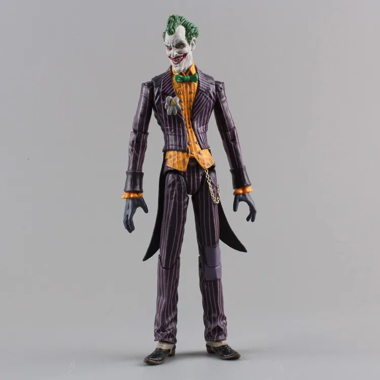 Originele DC Batman The Joker PVC Action Figuur Collection Model Toy 7inch 18 cm 15 Styles C190415014410594