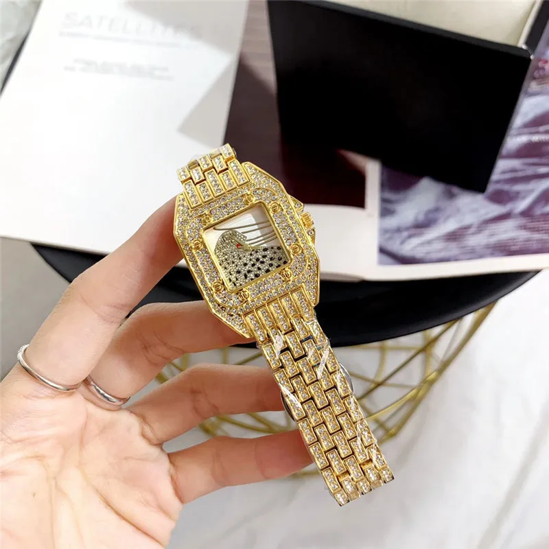 Modemarke gute Qualität Schönes Frauenmädchen Leopard Kristall Square Style Dial Dial Edelstahlband Quarz Armband Uhr C311s