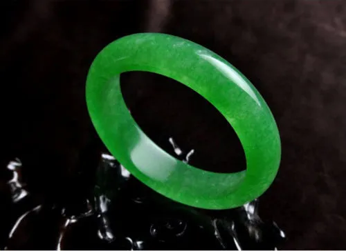 Feiner Schmuck Chinese Natural Beauul Emerald Green Nephrite Jade Armreif Armband kostenlos Versand 9707601