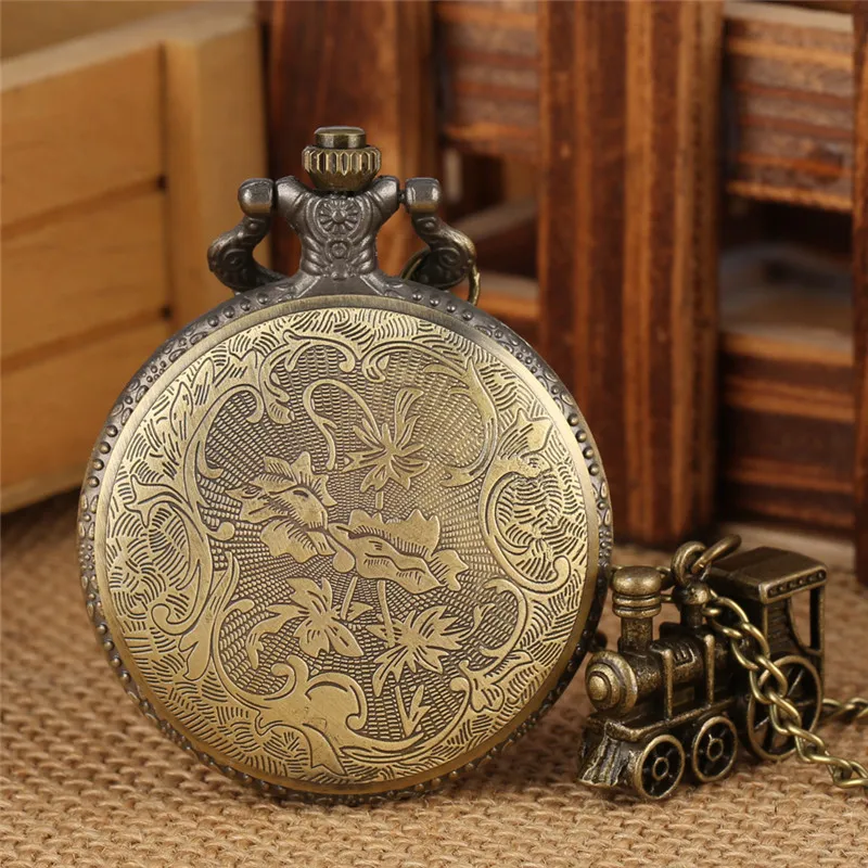 Vintage Retro 3D Steam Train Pocket Watch med halsbandskedja Lokomotiv design män kvinnor antik kvarts klocka gåva kollega 314w