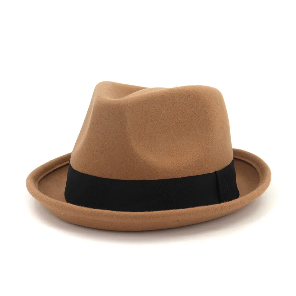 2020 Novo estilo fascinador de lã Fedora chapéu para mulher unissex roll up curto brim homburgo jazz fedora bon com ribbon8716579