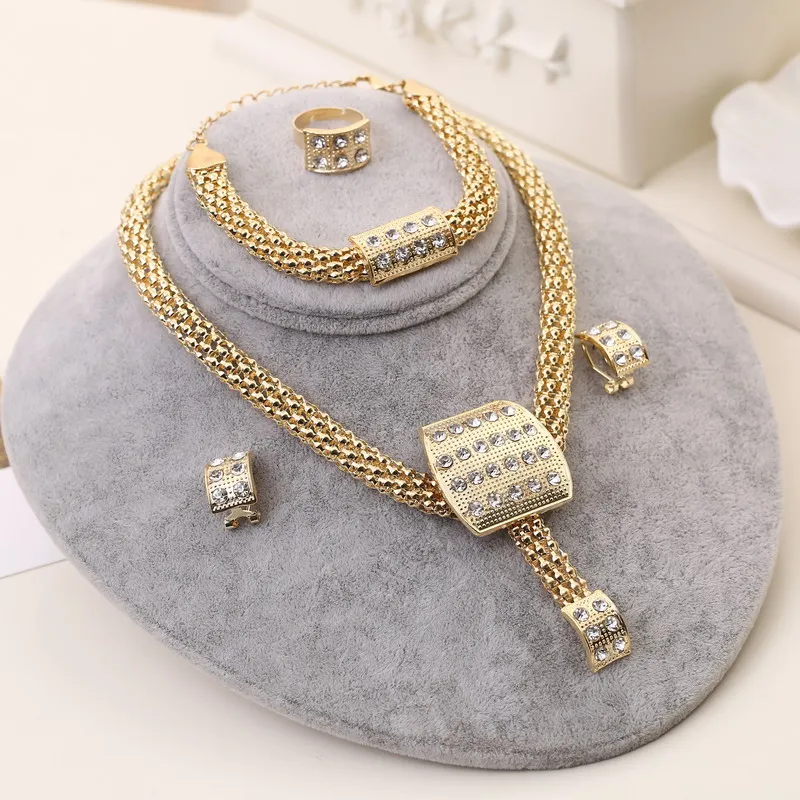 Dubai Gold Jewelry Set Nigerian Wedding African Beads Crystal Bridal Jeweleriy Set Halsband örhängen