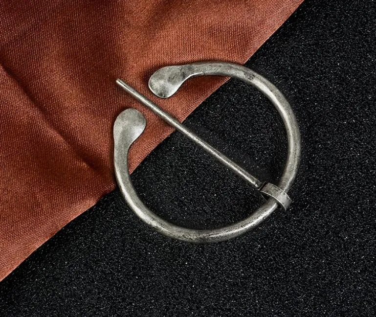 T GG Penannular Viking Brooch Cloak Pin Medieval Clasp Viking jewelry Norse jewelry Shawl Accessories GB5439478864