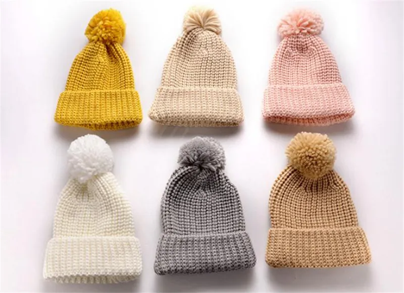 Sevimli bebek örgü şapka moda çocuklar sıcak kış yumuşak kürk pom top kapaklar şeker renk tığ işi beanie cap dc668
