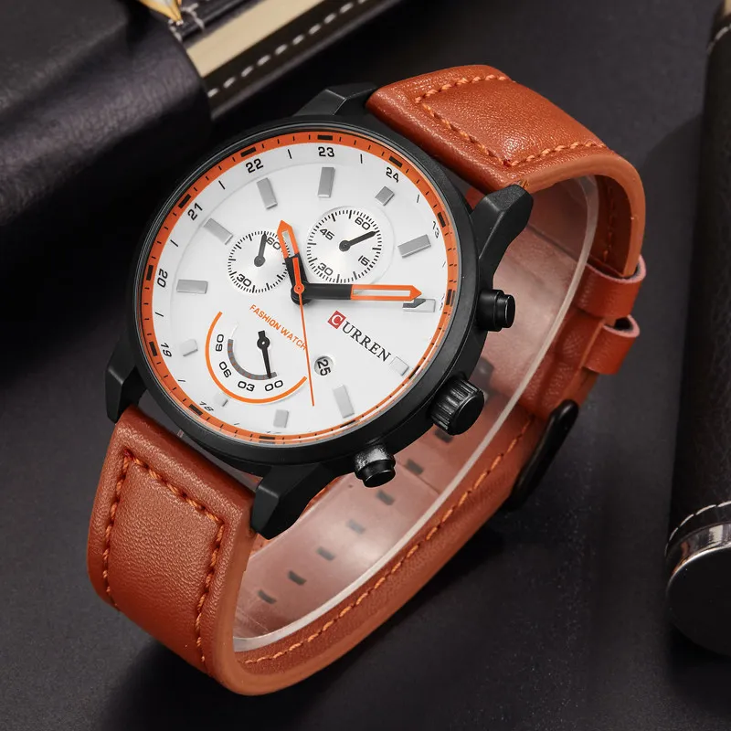 新しいRelogio Masculino Curren Quartz Men Top Brand Luxury Leather Mens Watchesファッションカジュアルスポーツ時計の男性腕時計Y1211C