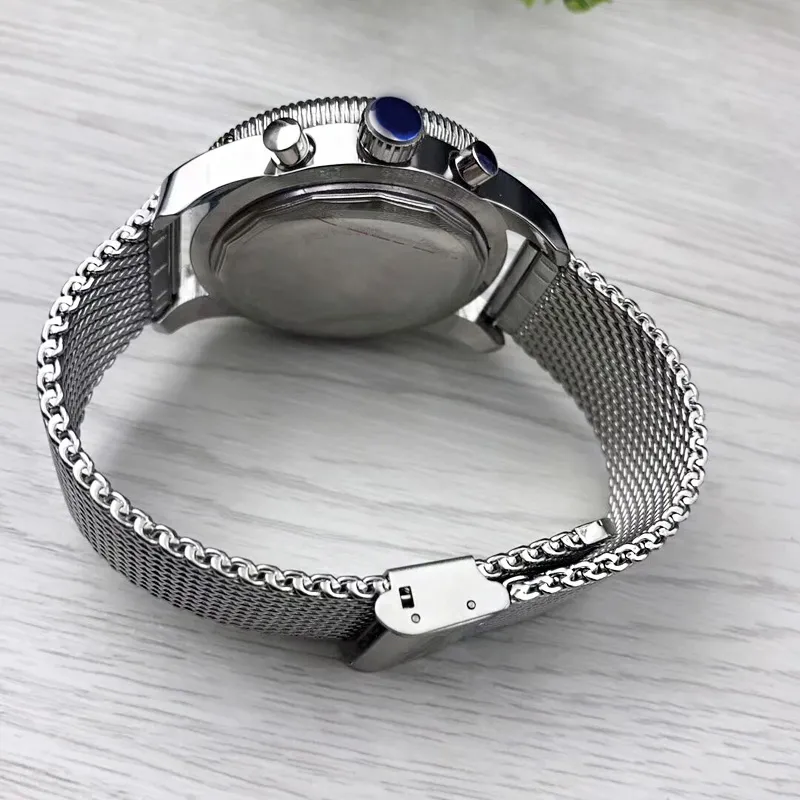 Nouveaux montres de créateurs pour hommes en acier inoxydable Adoptez l'importation japonaise Fine 6s Mouvement à quartz Technique exquise Montre de luxe Montre de294A