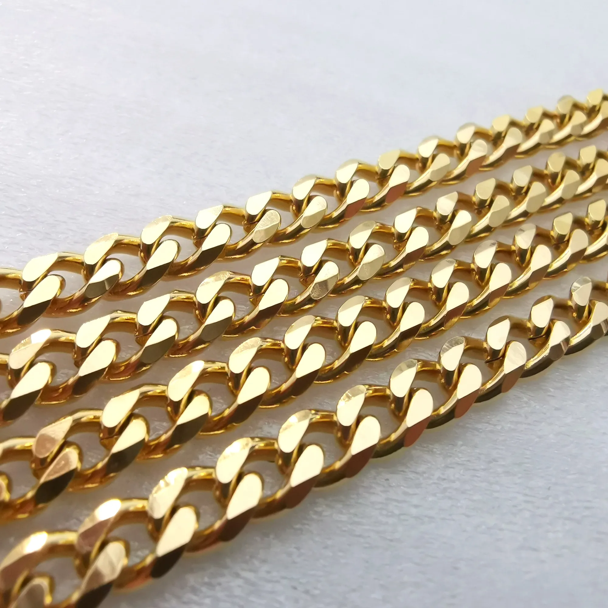 Veel 5 meter in bulk 5 MM zwart zilver goud roestvrij staal Curb Link Chain bevindingen sieraden markering DIY ketting bracelet309p