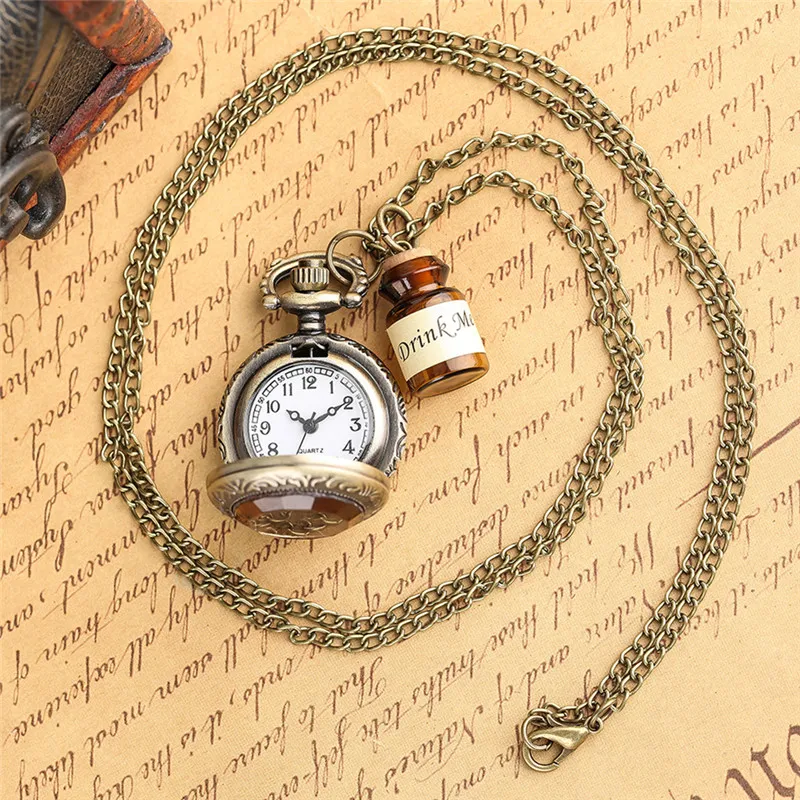 Vintage Creative Drink Me Glass Bottle Pocket Watches Quartz Analog Watch for Women Lady Girl Clock Halsband Pendant Chain Gift261h