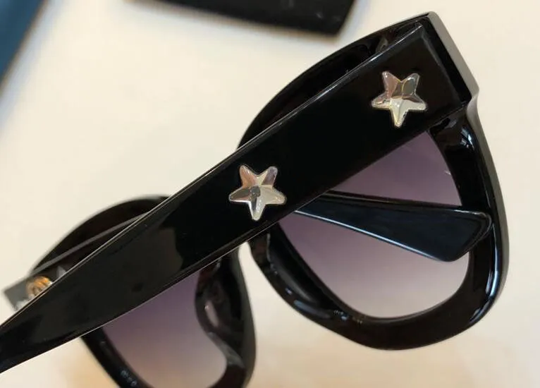 Nowa sprzedaż projektant mody okulary przeciwsłoneczne 0208 Cat Eye Frame Fears Materiał na tablicy Popularna prosta styl Najwyższa jakość Uv400 Ochrona 3356