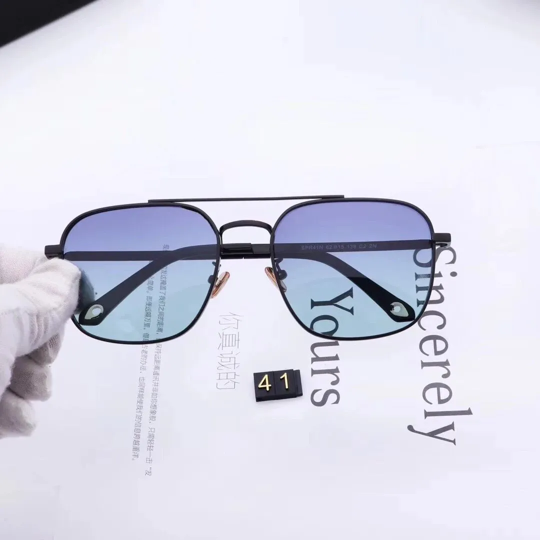 Óculos de sol para homens com embalagem de presentes Moda Summer Homem óculos de sol Altamente qualidade 9 cor opcional296r