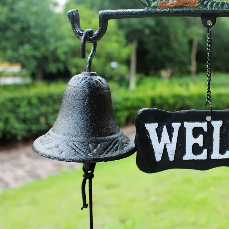 Cast Iron Metal Rooster Barn Bell Hanging Cabin Lodge Shed Gate Fence Porch Welcome Dinner Bell Hand Paint Garden Gift Cock Doorbe247B