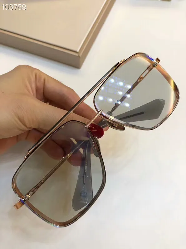 Roségoldene Sonnenbrille mit gebürstetem Rahmen für Herren, 121, quadratische Sonnenbrille, Herren-Sonnenbrille, Brillen, neu mit Box301v