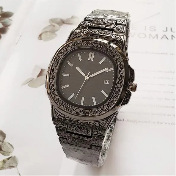 2019 نماذج الانفجار الجديد Quartz Watch Corved Shell Square Table Trade Office Trade Europe and America Mens Watches2375