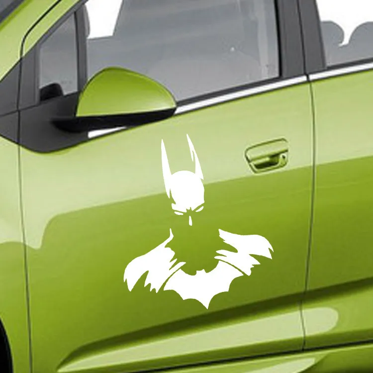 Nowa naklejka do ciała Batman PVC Wyjmowana wodoodporna naklejka Kreatywna dekoracja upiększania samochodu DIY 8754049