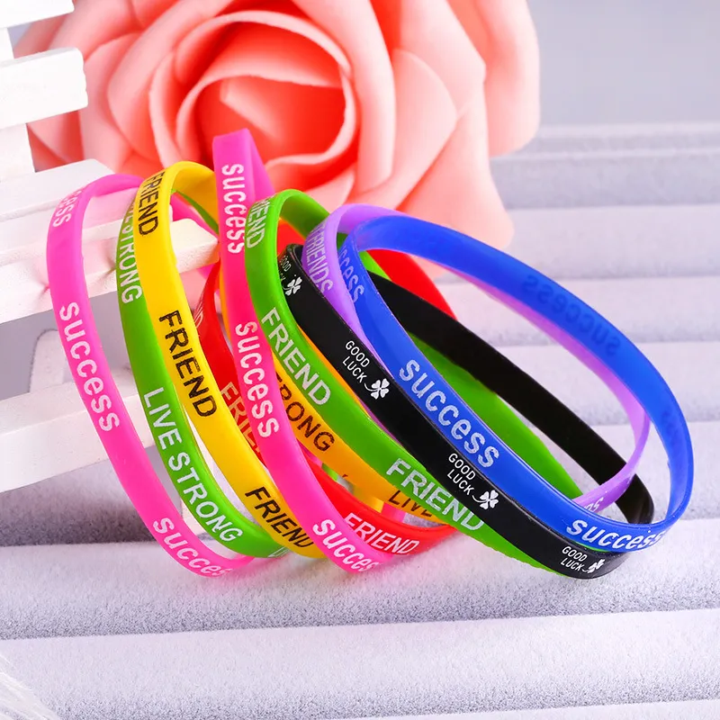 Hela 100st Silicone Armband Luminous Shine Glow in the Dark Fashion Women039S Female Party Wristband Bangle Bulk4093239