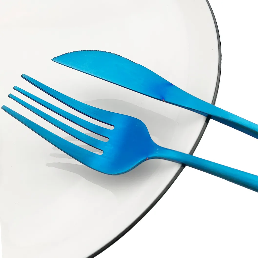 블랙 매트 칼 붙이 세트 304 스테인레스 스틸 식기 세트 세트 나이프 포크 스푼 Flatware Western Kitchen Silverware Tableware T200430