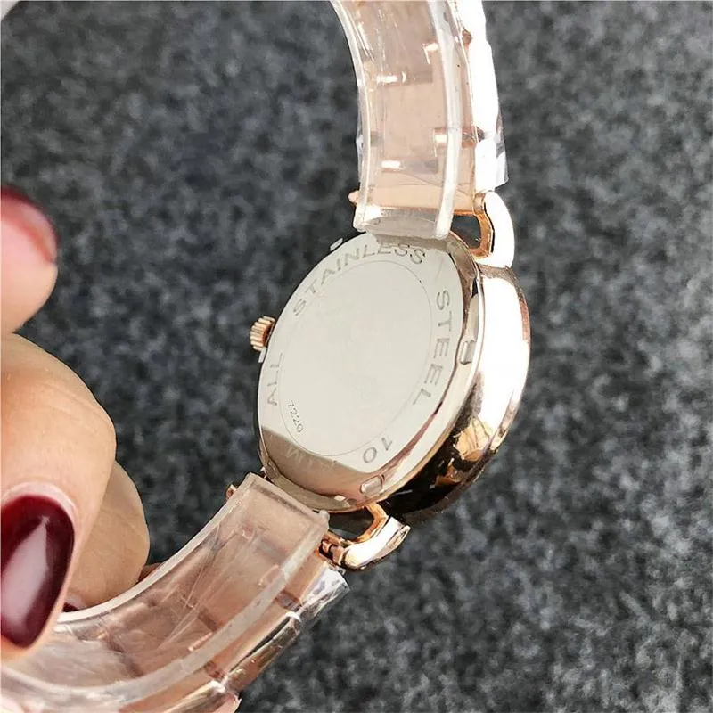 Projektowanie mody damskie kwarcowe zegarki na nadgarstki dla kobiet kolorowe kryształowe brzoskwiniowe wzór metalowy stalowy zespół kwarc 2404