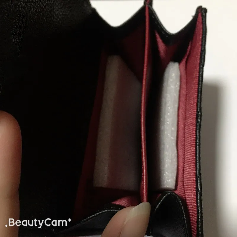 Cassic botão preto flip mão levar carteiras c moda moeda bolsa pacote de cartão sacos de armazenamento para senhoras itens favoritos wogue vip gift276i