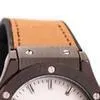 Роскошные часы Mens Designer Watch Fashion Leisure Quartz Sport Watch Силиконовые швейцарские швейцарские наручные часы orologio di luss2114922