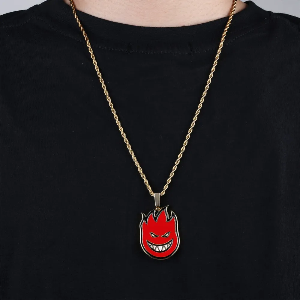 Collier pendentif Spitfire glacé couleur or avec chaîne en corde rouge Zircon cubique hommes Hip hop Rock bijoux 269N