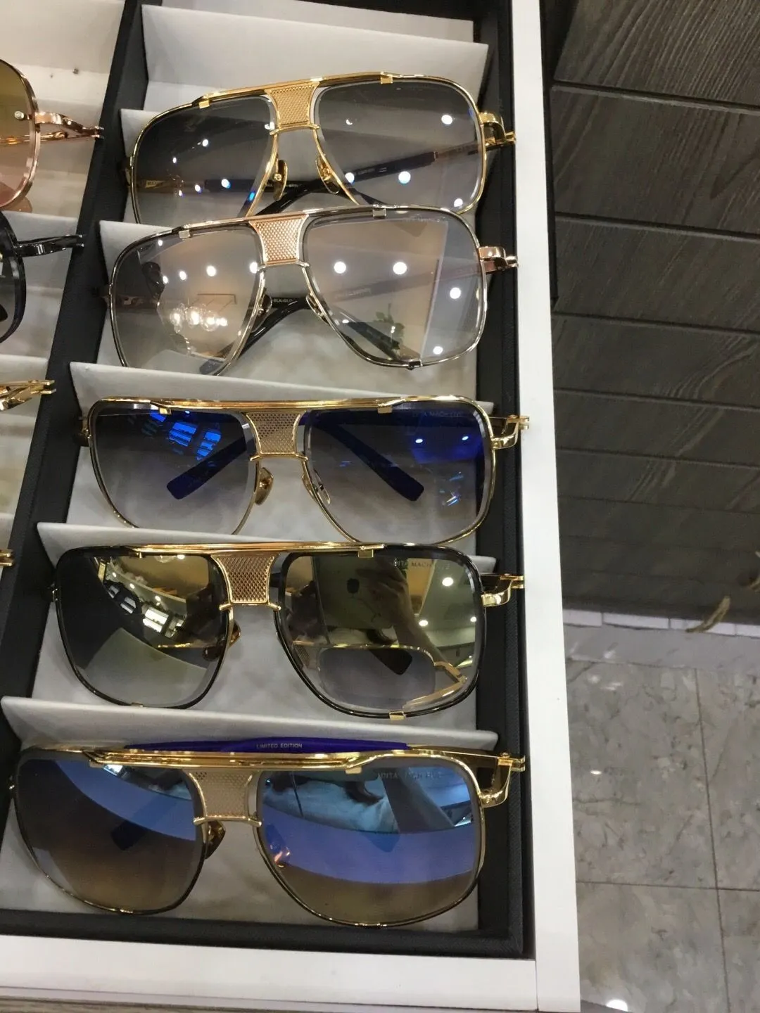 Mężczyźni Pilot Square Okulary przeciwsłoneczne Czarne złoto szaro gradientowe soczewki 2087 Glass Glass Męskie okulary przeciwsłoneczne okulary okulary Nowe z pudełkiem323y