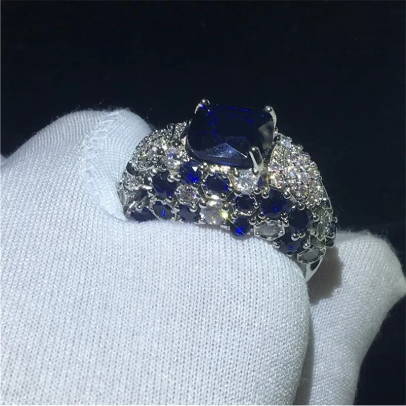 2019 Nouveau Top Vente De Bijoux De Luxe En Argent Sterling 925 Forme De Coussin Saphir Bleu CZ Diamant Pierres Précieuses Femmes Bague De Mariage G287e