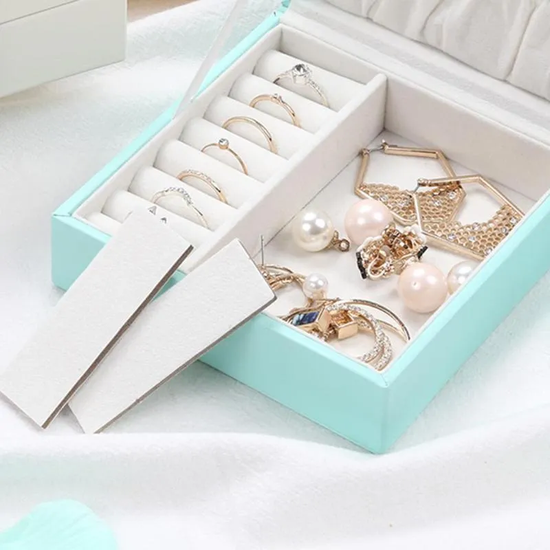Lädersmycken Box Storage Organizer Halsband Armband Earring Case Holder Present Portable Travel Smycken Ornament Organiserare236V