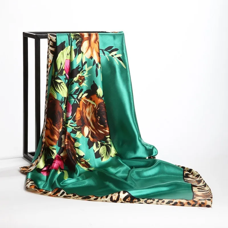 Luxury Kerchief Silk Satin Hijab Scarf For Women Square Shawls Leopard Print Head Scarfs Female 9090cm Neck Scarves For Ladies T27531607