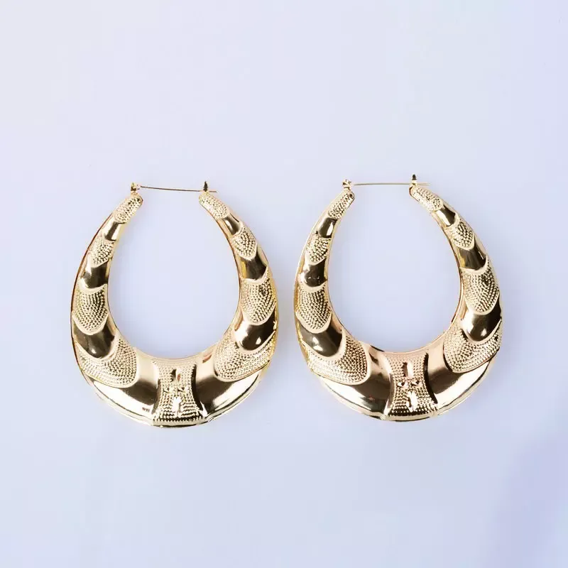 Boucles d'oreilles de cerceau en bambou à cercle en métal en or entier Big Circle pour femmes exagérément hip hop