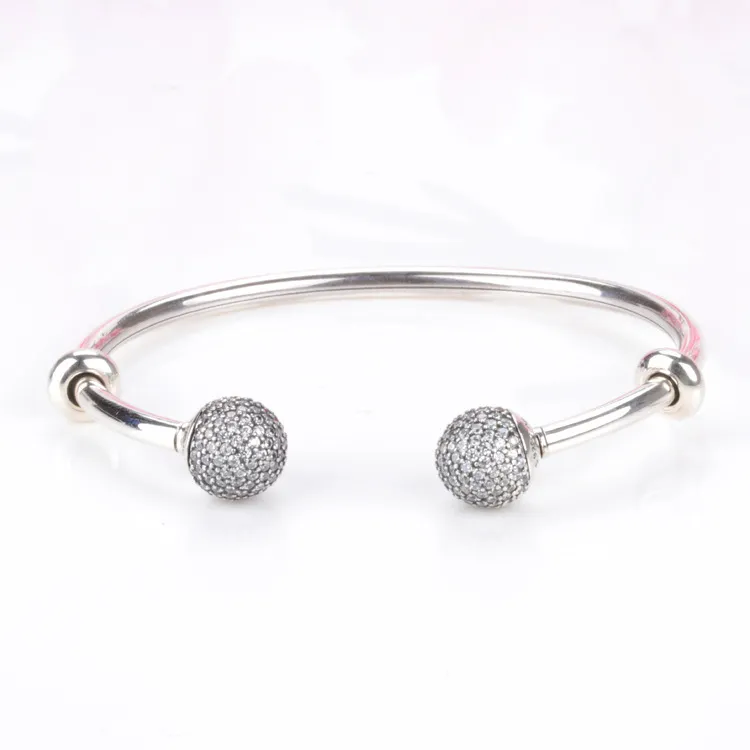 Momenti di alta qualità Bracciale aperto con tappi pavimentati con bracciale con zirconi cubici Bracciale con perline adatto Gioielli in argento sterling 925 J19072960