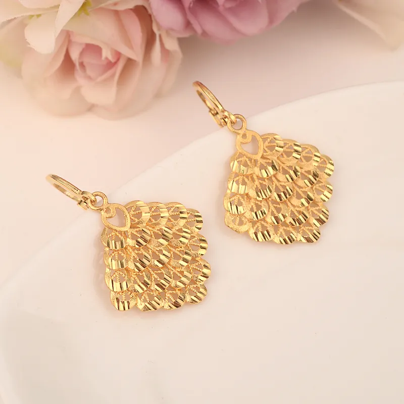 Ensemble de deux pièces en or fin jaune GF, pendentif lanternes de style coréen, ensemble de boucles d'oreilles scintillantes, pendentif suspendu, earring264j