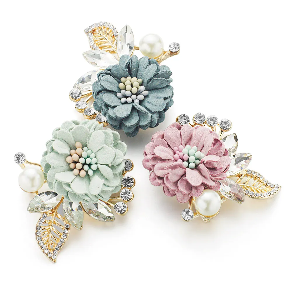 Pins Broches Mooie Bloem Bladeren Kristal Strass Gesimuleerde Parel Voor Pakken Revers Sjaal Stof Broche Pin Vrouwen Bruiloft Z076288p