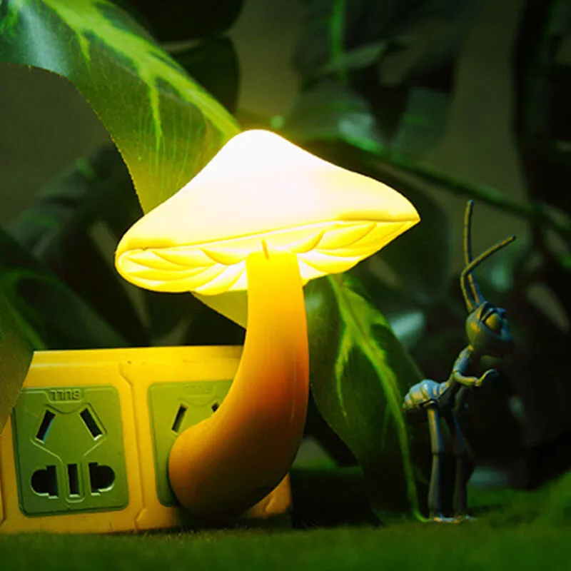 Énergie colorée Économie de champignons LED Capteur de lumière Night Contrôle lampe de lit Mur de lit École de Noël Gift Dec6103005731
