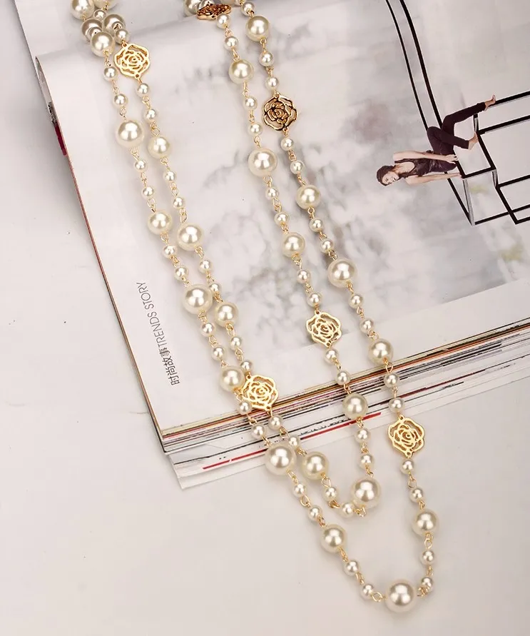 Fashion designer luxury classic style hollow roses elegant bright pearls long sweater statement necklace for woman226H