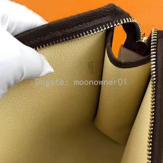 Mais nova moda de moda Bolsa de cosméticos inteira Mulheres grandes organizadoras de viagens de armazenamento Bolsa de lavagem de maquiagem Men Bolsa Purse Case22267