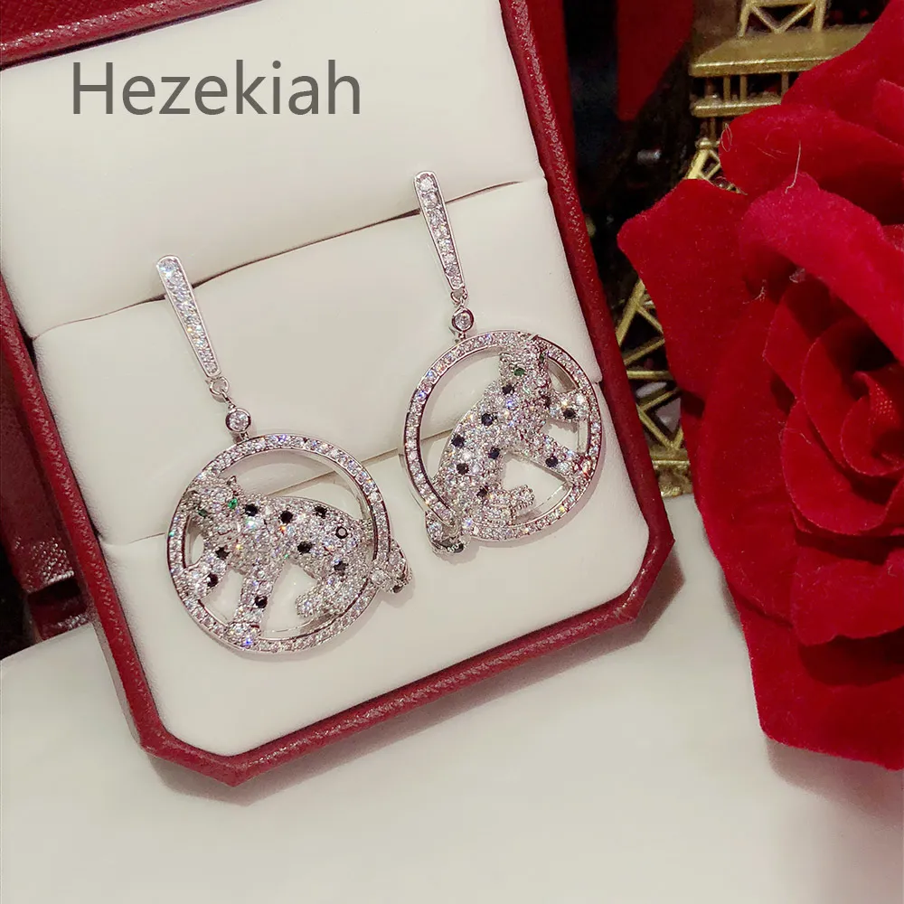 Hezekiah S925 Tremella Needle Leopard Circular Earrings Luxurious Luxury Highend Banquet Earrings French Quality DA4026452