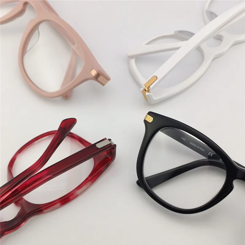 새로운 패션 디자인 광학 안경 0011 나비 프레임 투명 렌즈 레트로 간단한 스타일 투명 유리가 장착 될 수 있습니다 WI302E